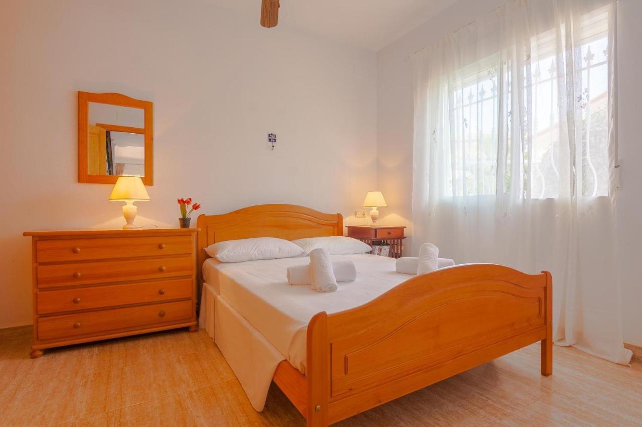 Villas Guzman Margaret Кальпе Экстерьер фото