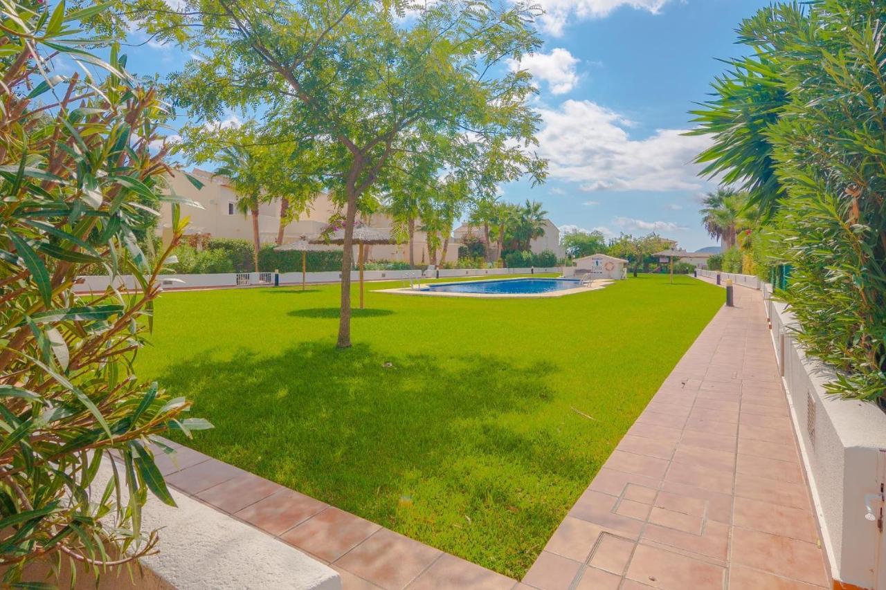 Villas Guzman Margaret Кальпе Экстерьер фото