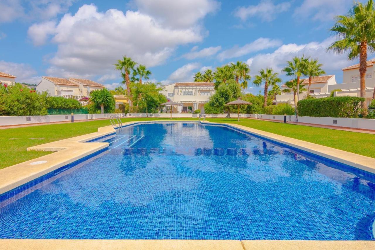 Villas Guzman Margaret Кальпе Экстерьер фото